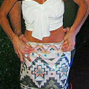 Express sequence Aztec print skirt/Sz.0